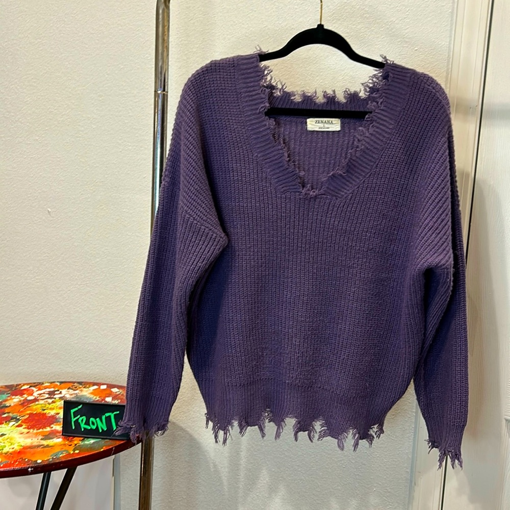 ZENANA - Purple Ribbed Tattered Sweatshirt‎ - Size L